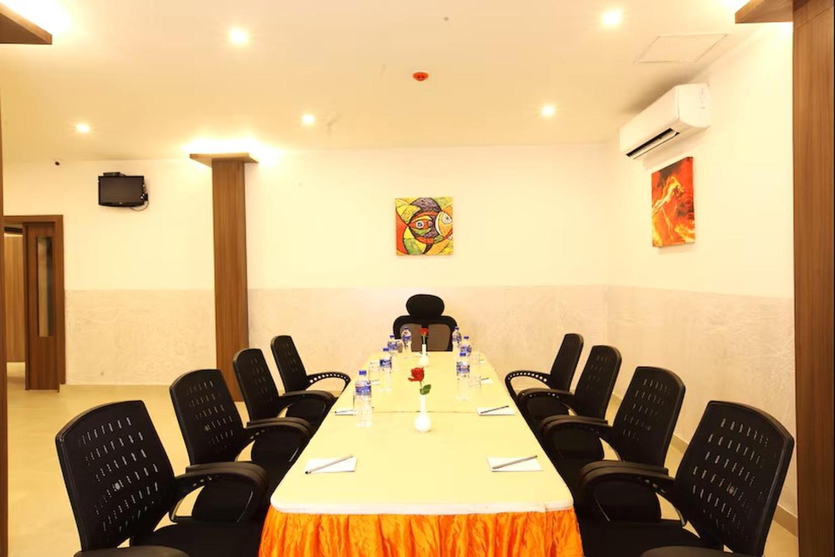 Hotel Park Residency Kozhencherry Kozhancheri Exterior photo