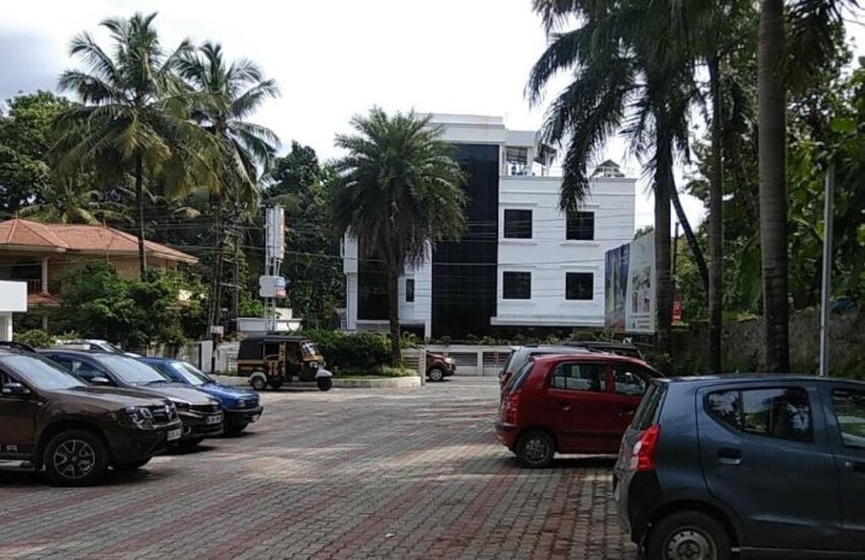 Hotel Park Residency Kozhencherry Kozhancheri Exterior photo